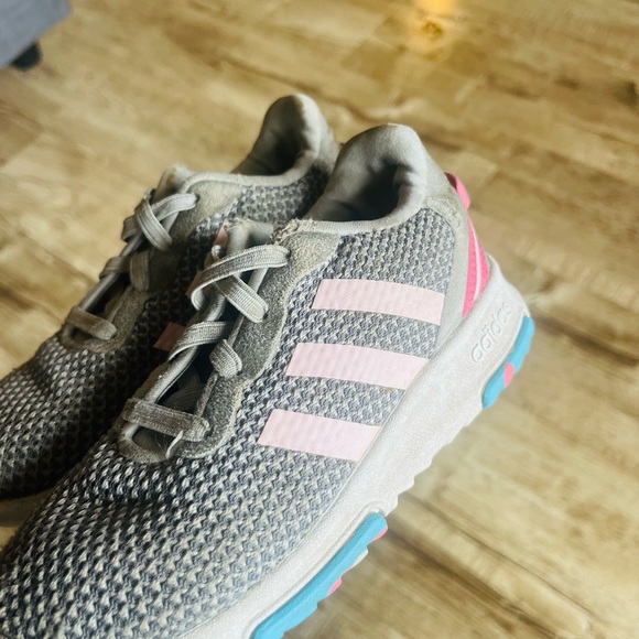 Adidas toddler girl shoes - Picture 8 of 8